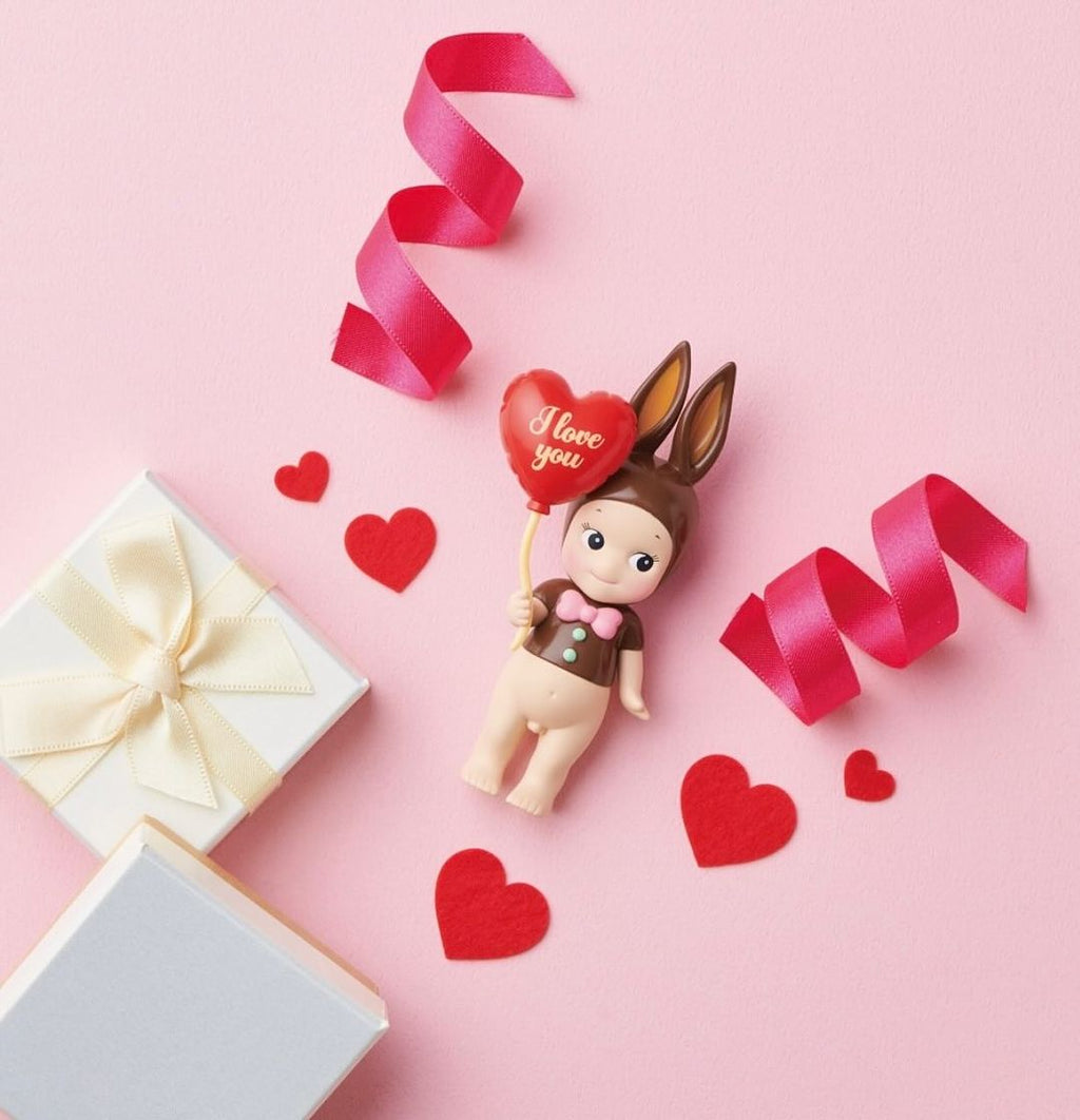 Sonny Angel - Gift of Love